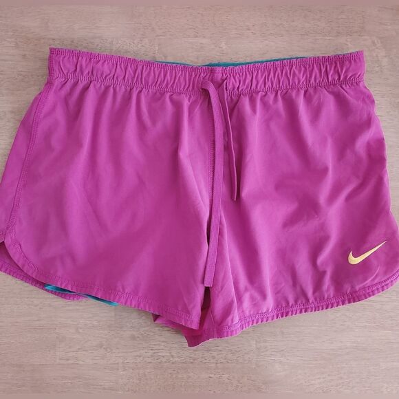 Nike Dri-Fit Purple Shorts Size M - Picture 1 of 5
